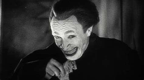 The Man Who Laughs：A Story of Disfigured Love and Societal Cruelty!